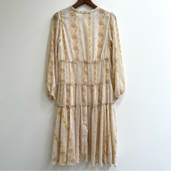 Moon River snakeskin print tiered midi dress long sleeve button front medium - Picture 6 of 12